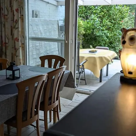 Huis Van Artevelde - Hondvriendelijk Vakantiewoning Met Gezellige Tuin - Casa de Férias