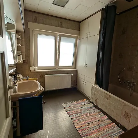 Huis Van Artevelde - Hondvriendelijk Vakantiewoning Met Gezellige Tuin - *